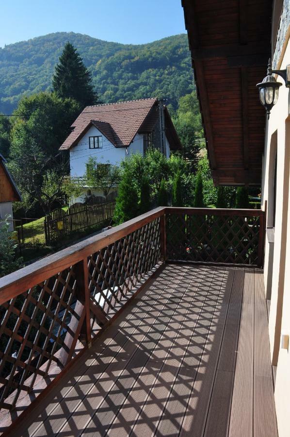Casa Veveritelor Villa Bran (Brasov)